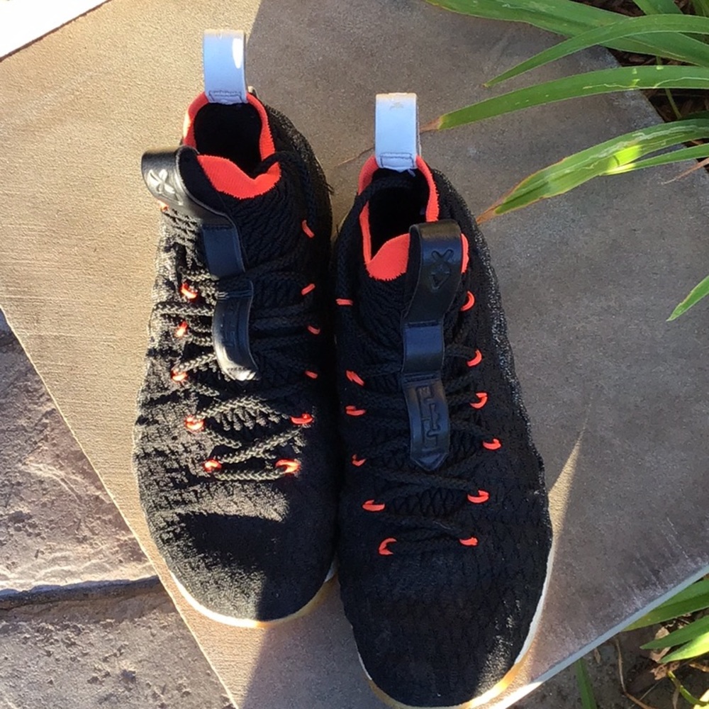 LeBron’s shoes